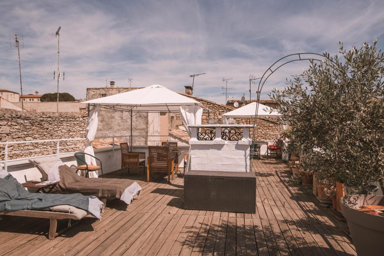 Chez Pepito & Zaza Hypercentre Rooftop Garage Nîmes Esterno foto